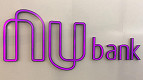 Nubank anuncia sua primeira coleção de roupas e acessórios