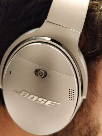 Headphone Bluetooth Bose QuietComfort 35 II. Fonte: Vitor Valeri