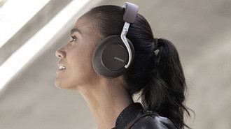 Headphone Bluetooth Shure AONIC 50. Fonte: Shure