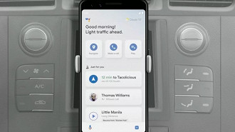 Imagem ilustrativa do modo de direção do Google Assistente. Fonte: The Verge