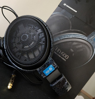 Headphone Sennheiser HD600. Fonte: Vitor Valeri