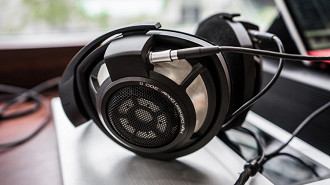 Headphone Sennheiser HD800. Fonte: Augusto Schweickardt