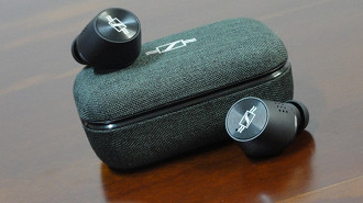 Fone in-ear TWS Sennheiser Momentum True Wireless 2 Anniversary Edition. Fonte: Vitor Valeri