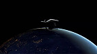 ESA está enviando uma garra gigante para limpar lixo espacial que orbita a Terra ESA está enviando uma garra gigante para limpar lixo espacial que orbita a Terra