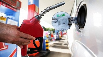 Economize com gasolina! Conheça os melhores aplicativos para quem dirige