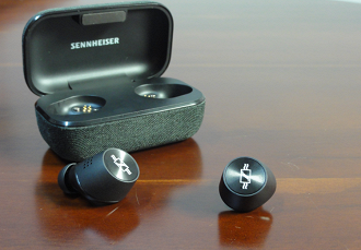 Fone in-ear TWS Sennheiser Momentum True Wireless 2. Fonte: Vitor Valeri