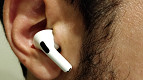 Se você tem AirPods Pro e eles caem do seu ouvido, tente isso Se você tem AirPods Pro e eles caem do seu ouvido, tente isso