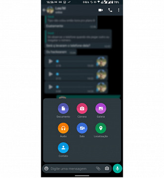 Whatsapp - Recursos distribuídos na tela principal da conversa.