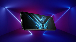 NOVO ROG PHONE! Aparelho deve pular o número 4 e mantém bateria de 6000mAh NOVO ROG PHONE! Aparelho deve pular o número 4 e mantém bateria de 6000mAh