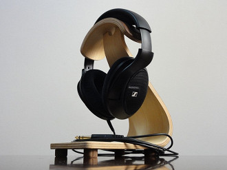 Headphone Sennheiser HD560S. Fonte: Vitor Valeri