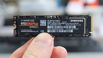 SSD M.2 NVMe Samsung 970 Evo Plus. Fonte: Kevin Muldoon (YouTube)