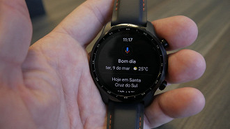 Funções de smartphone como o Google Assistente estão no Tic Watch Pro 3