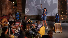 JBL PBM100, conheça o novo microfone voltado para karaokê