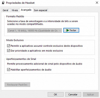 Desativando efeitos aplicados vai software no som do fone de ouvido sem fio Bluetooth no Windows 10. Fonte: Vitor Valeri