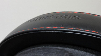 Headband acolchoada do headphone OneOdio Studio Pro 10. Fonte: Vitor Valeri