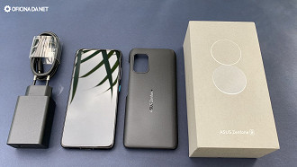 O que vem na caixa do Zenfone 8