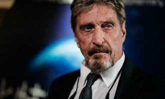 John McAfee, dono do antivírus McAfee, é encontrado morto em prisão na Espanha. (Imagem: Reprodução / Bloomberg)