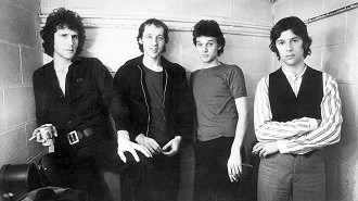 Dire Straits