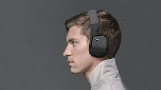 Headphone Bluetooth com ANC Yamaha YH-L700A. Fonte: Yamaha