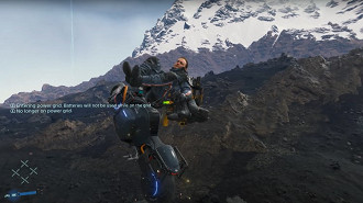 Saltos radicais com a moto do jogo e o modo de foto em ação. Fonte: Kojima Productions