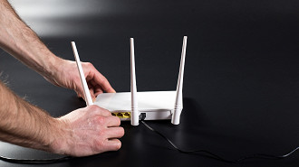 A reinicialização do roteador pode melhorar o seu sinal Wi-Fi.
