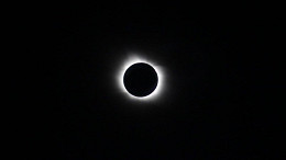 Veja as fotos do último eclipse solar de 2021 Veja as fotos do último eclipse solar de 2021