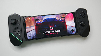 O display AMOLED do ROG Phone 5s Pro tem qualidade impecável