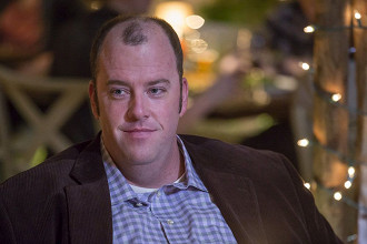 Chris Sullivan (Toby Damon)