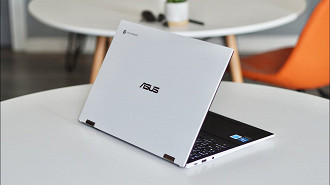 Delbin - ASUS Chromebook Flip CX5. Fonte: notebookcheck