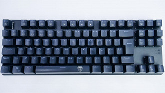 T-Dagger Bora - Nessa foto dá pra notar um pouco do desgaste das keycaps