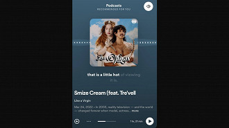 Visual do podcast exibido na nova interface de descoberta de programas do Spotify. Fonte: TheVerge