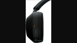 Botões do headphone sem fio Bluetooth com ANC Sony WH-1000XM5. Fonte: techniknews Botões do headphone sem fio Bluetooth com ANC Sony WH-1000XM5. Fonte: techniknews