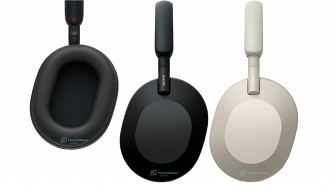 Parte interna e externa das ear cups (conchas) do headphone sem fio Bluetooth com ANC Sony WH-1000XM5. Fonte: techniknews