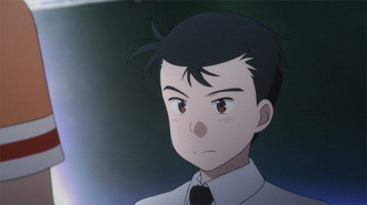 Shuhei Amamiya se apresentando na sala de aula onde Kai Ichinose está. Fonte: site oficial do anime piano-anime.jp