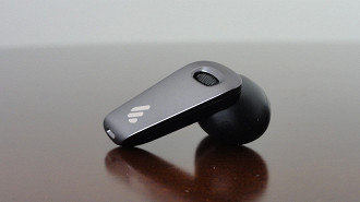 Fone de ouvido in-ear Bluetooth TWS Edifier NeoBuds Pro. Fonte: Vitor Valeri