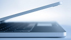 Carregue um MacBook usando outro MacBook; veja como Carregue um MacBook usando outro MacBook; veja como