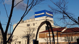 Panasonic promete construir a maior fábrica de baterias para carros elétricos Panasonic promete construir a maior fábrica de baterias para carros elétricos