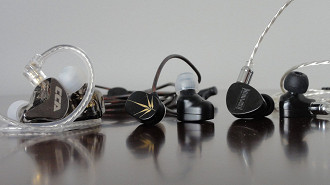 Os três melhores fones de ouvido in-ear até R$ 100 - CCA CRA, Moondrop Chu e Tripowin Lea. Fonte: Vitor Valeri