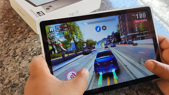 A experiência em Asphalt 9 foi melhor, não tendo nenhuma grande interferência na jogatina