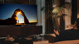 Samsung permite agora que outras fabricantes de smart TVs utilizem seu sistema operacional Tizen OS.