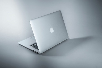 Macs mais potentes? (Imagem: Maxim Hopman/Unsplash)