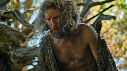 Os Anéis de Poder - O Estranho é Gandalf? Os Anéis de Poder - O Estranho é Gandalf?