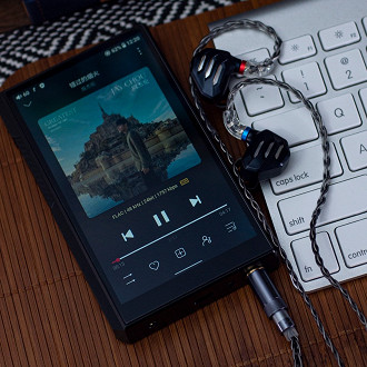 Digital Audio Player (DAP) FiiO M11S. Fonte: LOMO胖纸 (grupo FiiO-philes club no Facebook)