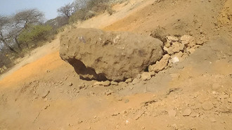 Meteorito encontrado na Somália em 2020. Créditos: Reprodução/ Universidade de Alberta