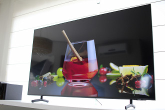 Samsung CrystalUHD BU8000