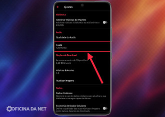 Passo 01 - Desativando a fusão automática de faixas - Configurações para mudar agora no Apple Music. Fonte: Vitor Valeri