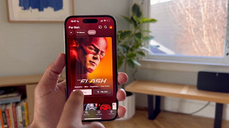 Foto mostrando a nova versão do aplicativo Netflix para iPhone. Fonte: Janum Trivedi