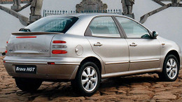 10 carros que floparam e ninguém mais vê no Brasil 10 carros que floparam e ninguém mais vê no Brasil