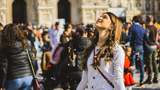 Como os bancos irão funcionar no Carnaval 2023 e na Quarta-feira de Cinzas. Fonte: unsplash (foto por Josè Maria Sava)