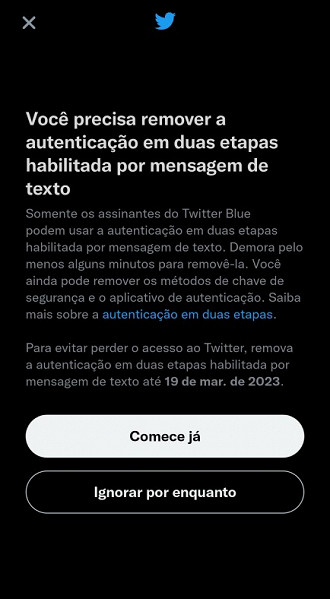 Captura de tela da mensagem exibida no Twitter avisando sobre o fim da gratuidade da autenticação de dois fatores (2FA) via mensagem de texto SMS. Fonte: Vitor Valeri